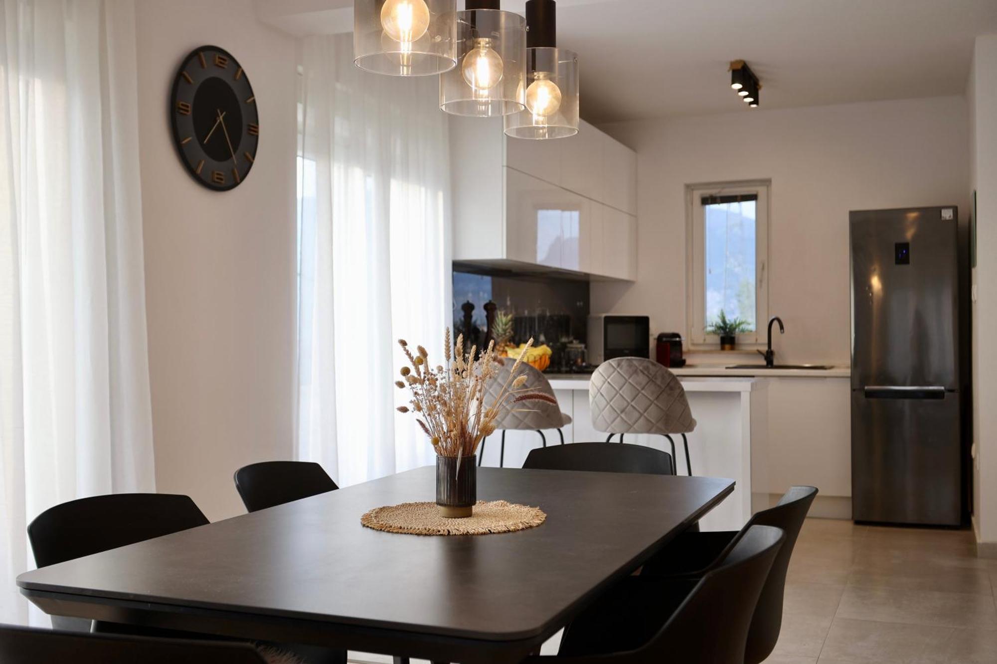 Holiday Home Tia Split Buitenkant foto