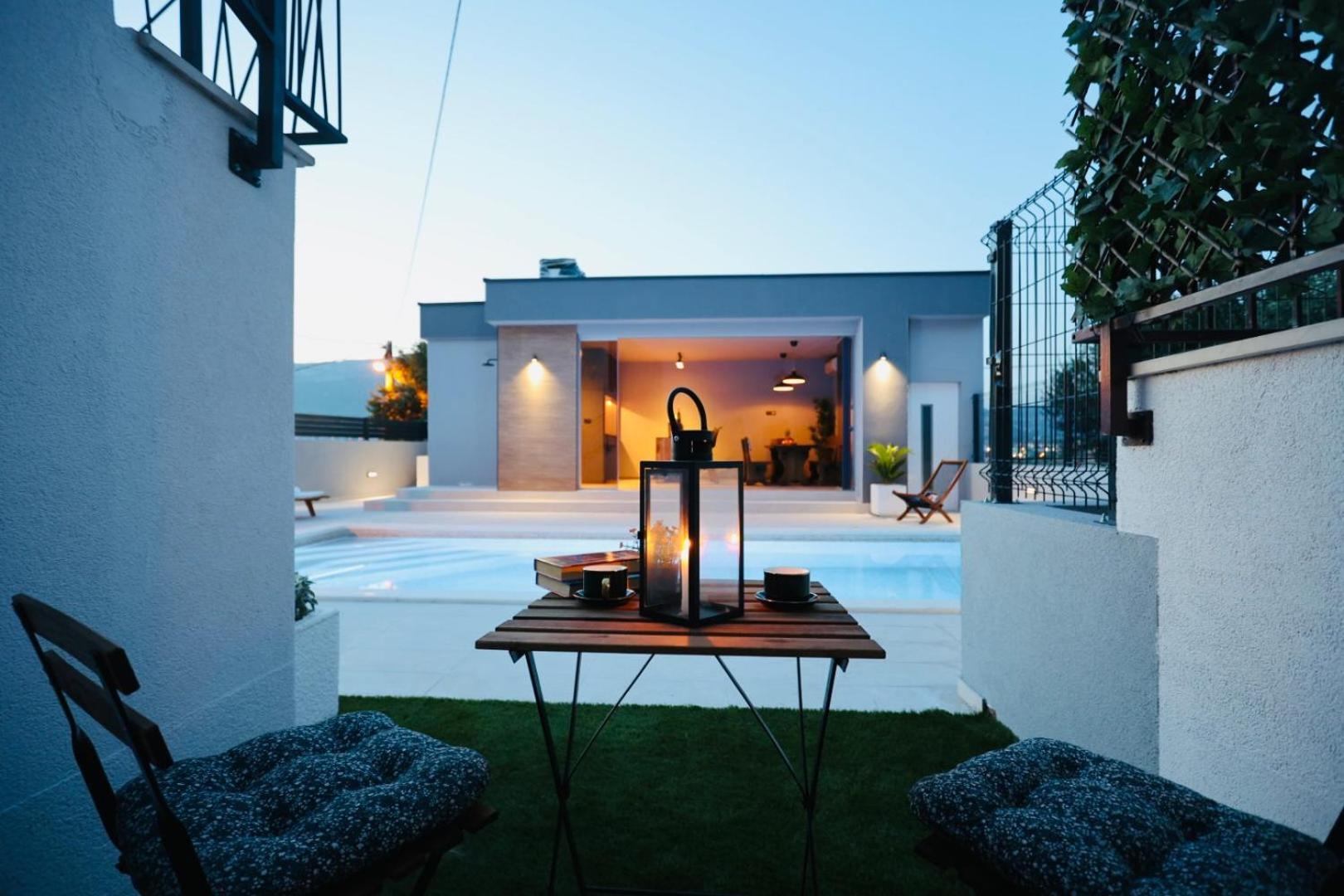 Holiday Home Tia Split Buitenkant foto